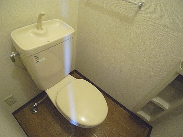 【グリーンハイツＲ　Ｂ棟のトイレ】