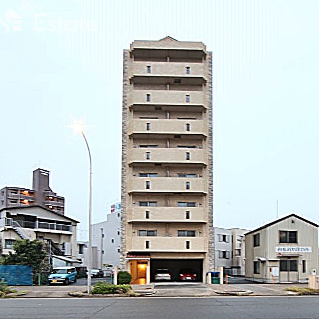 名古屋市熱田区神戸町のマンションの建物外観