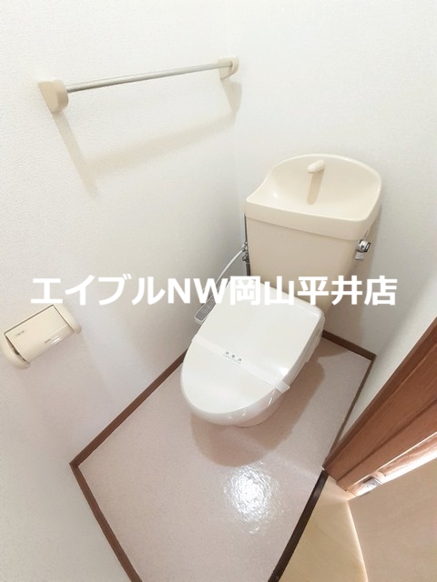 【備前市穂浪のアパートのトイレ】