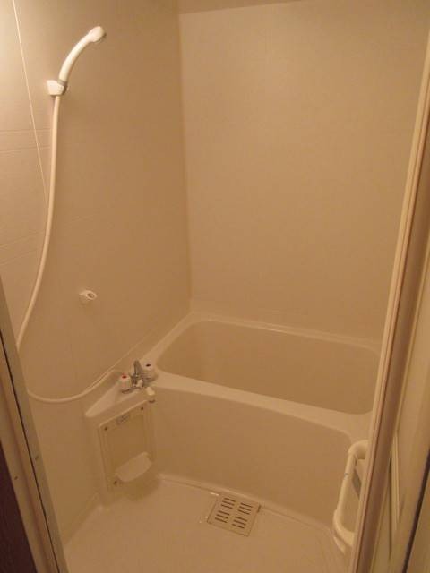 バス・シャワールーム　倉敷市立長尾小学校 988m