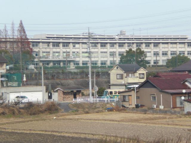 【圓山ハイツの中学校】