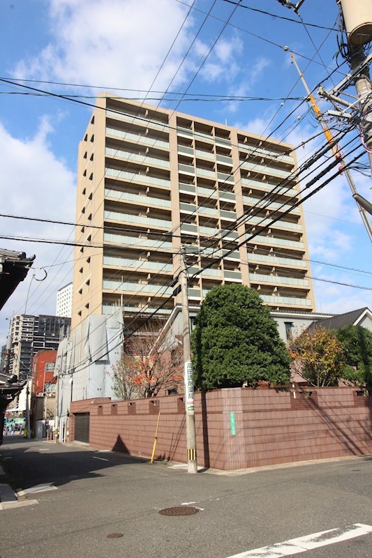 【ウイングス門司駅前の建物外観】