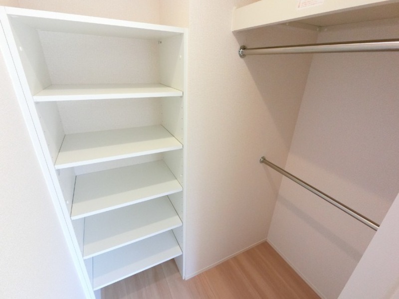 収納　図面と現状に相違がある場合には現状を優先