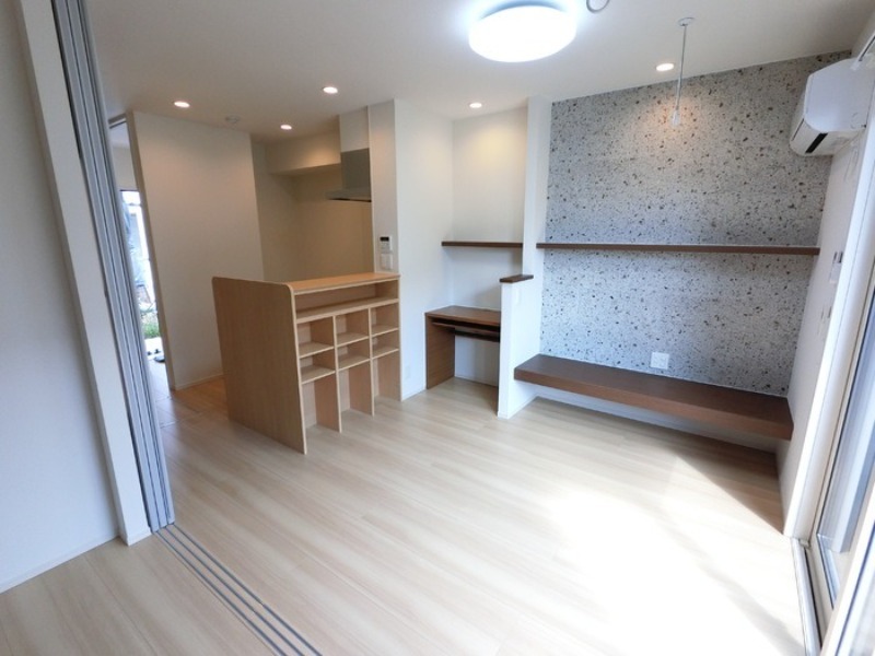 居室・リビング　図面と現状に相違がある場合には現状を優先