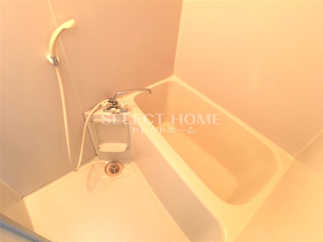 バス・シャワールーム　お風呂です