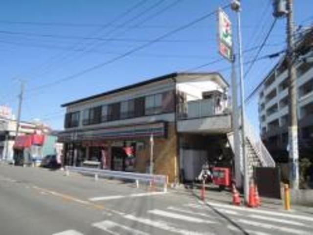 コンビニ　セブンイレブン鎌倉小袋谷店（コンビニ）まで374m