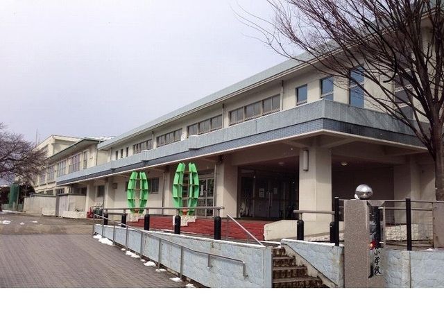 小学校　福島市立野田小学校（小学校）まで700m