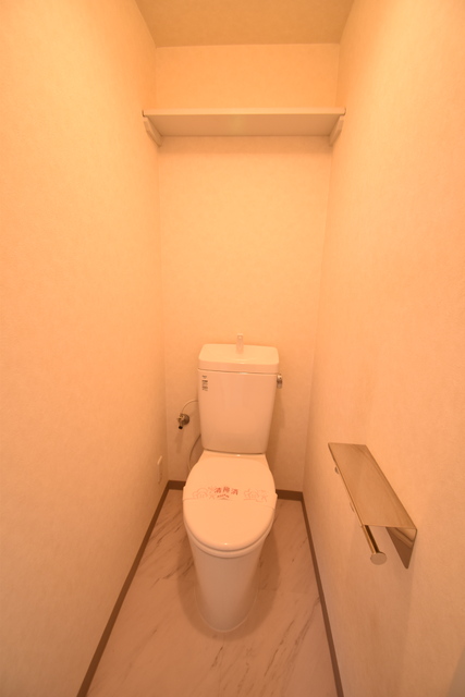 トイレ　★落ち着ける独立したトイレスペース★