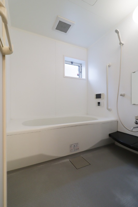 バス・シャワールーム　図面と現状に相違がある場合には現状を優先