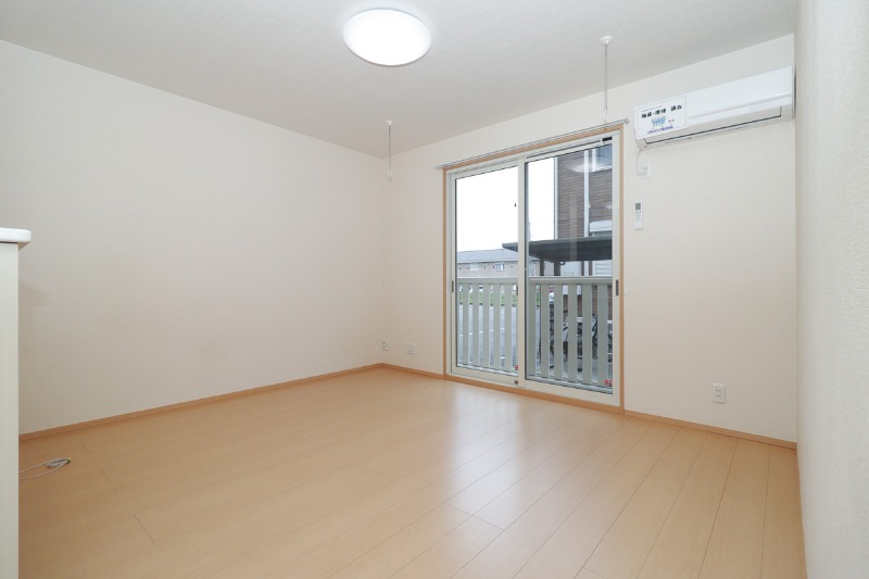 居室・リビング　図面と現状に相違がある場合には現状を優先