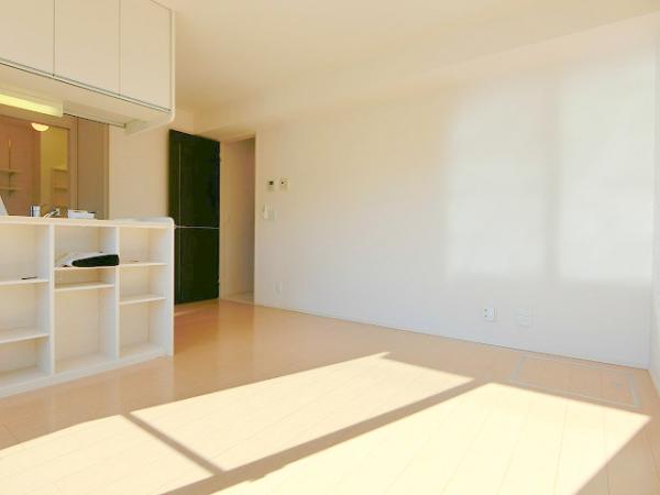 居室・リビング　内装