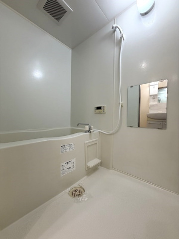 フェルトB_内装_2