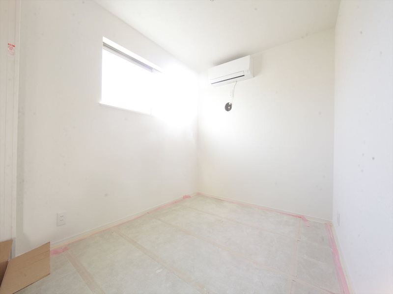 その他部屋・スペース　洋室3.9帖　エアコン完備　窓付（換気良好）