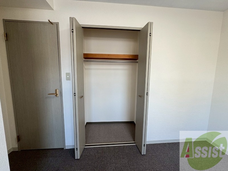 収納　こちらは収納です。物をしまう事ができますね！