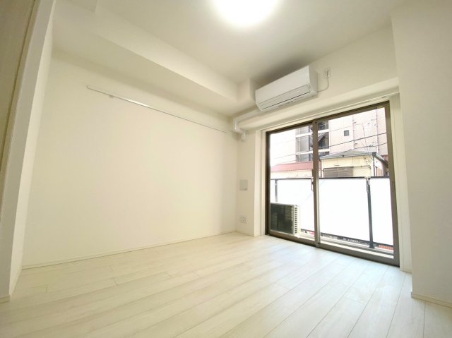 居室・リビング　ガーラ・シティ横浜反町