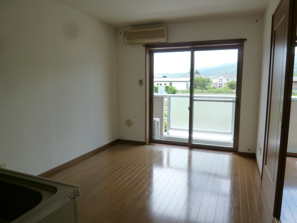 居室・リビング　写真は類似部屋