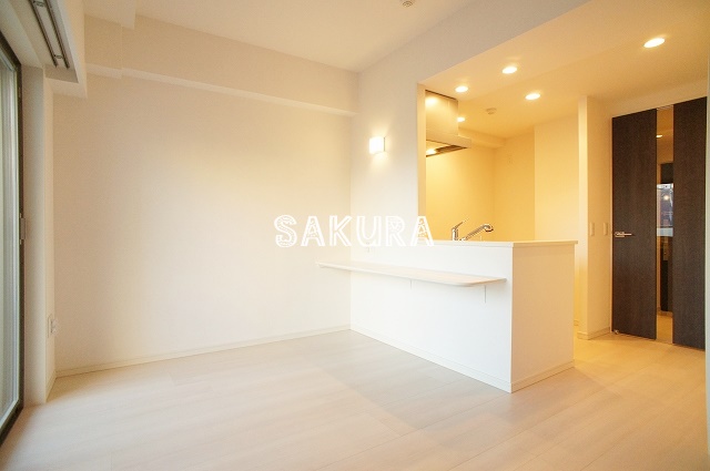 居室・リビング　使いやすい形の為、レイアウトを楽しめます♪