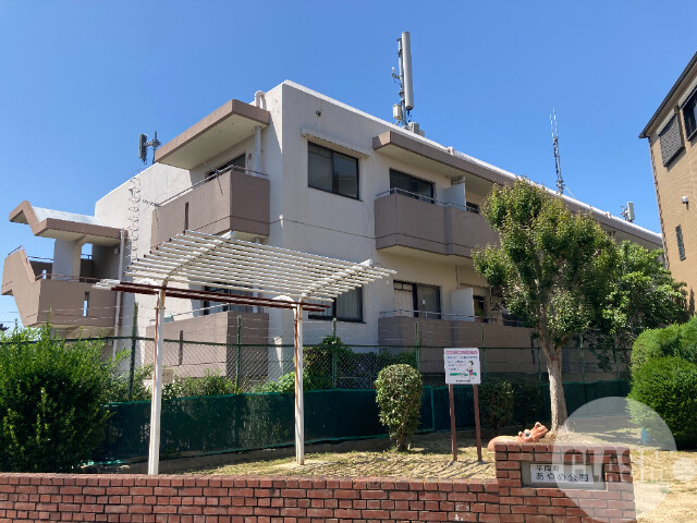 建物外観　住環境良好♪