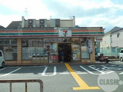 コンビニ　セブン?イレブン堺堀上緑町店（コンビニ）まで492m