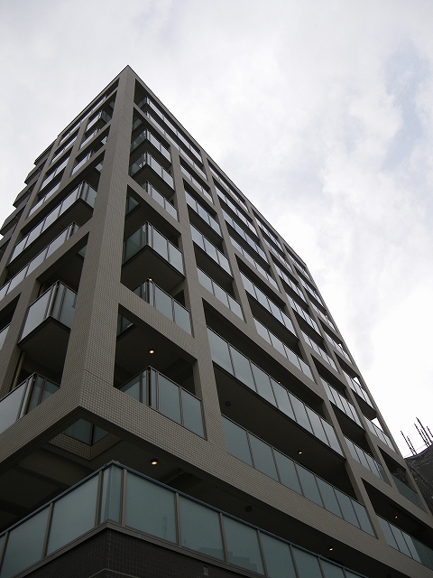 建物外観　外観は落ち着いています