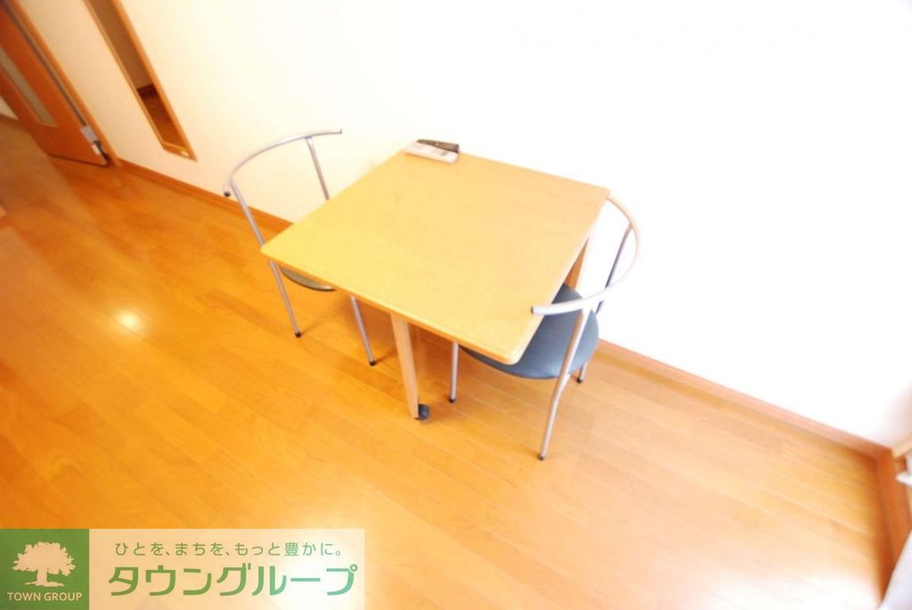 その他設備　※1Ｆはフローリング　2Ｆは絨毯使用です。