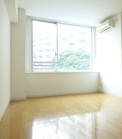 居室・リビング　内観1※別部屋参考写真