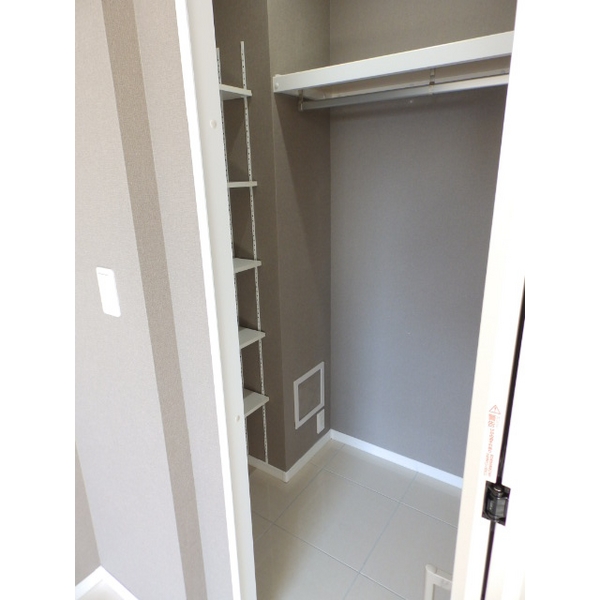 収納　同物件別部屋参考写真