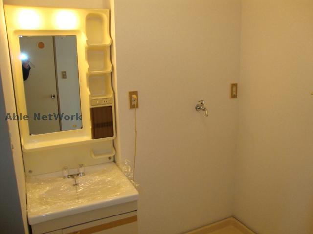 洗面設備　※別部屋の写真です