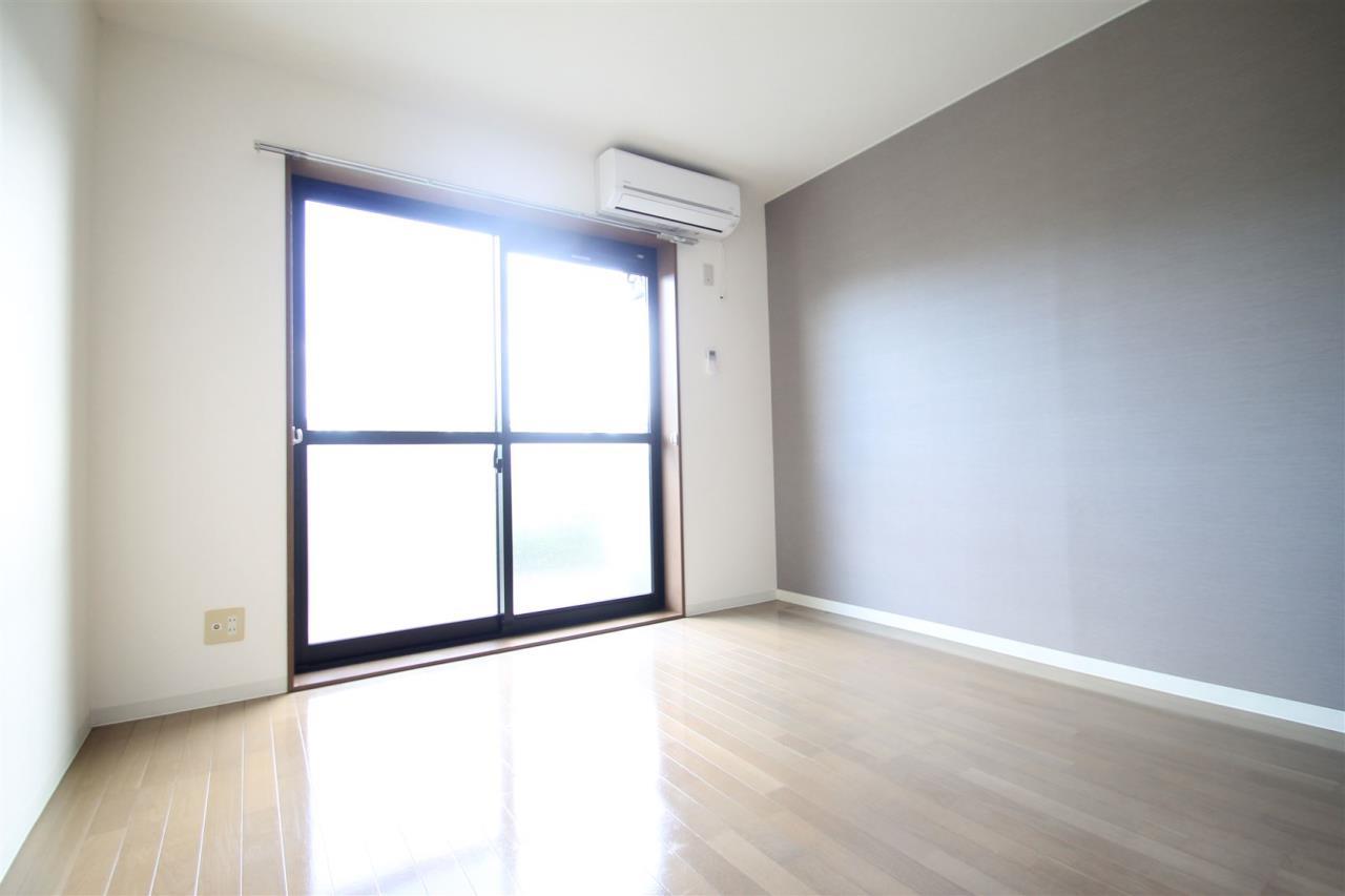 居室・リビング　日当たり良好