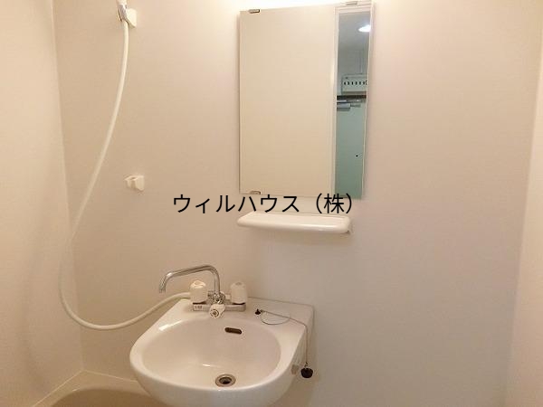 洗面設備　洗面台付き！