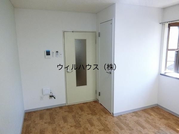 居室・リビング　インターネット無料！