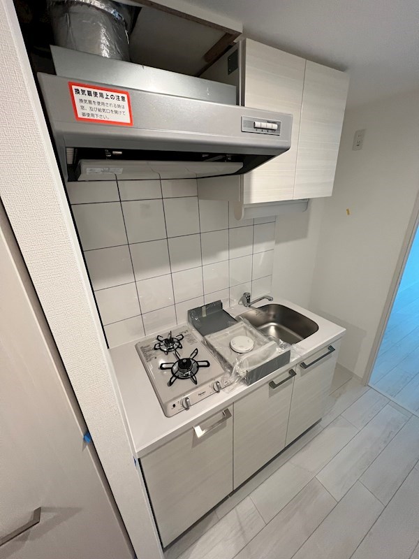 キッチン　コンパクトなキッチンで掃除もラクラク