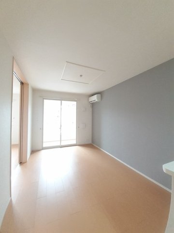 居室・リビング　ゆったり過ごせるリビングです