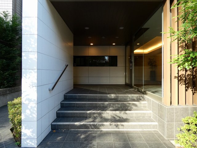 エントランス　エントランス