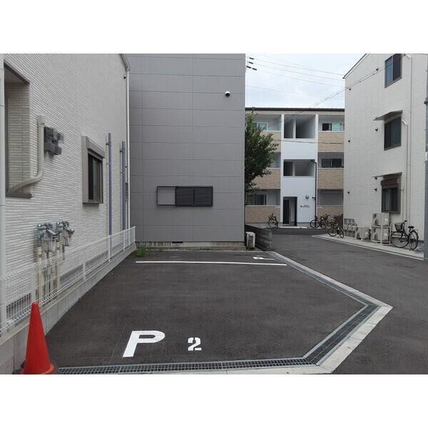 その他共有部分　駐車場