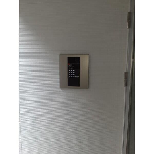 玄関　オートロック