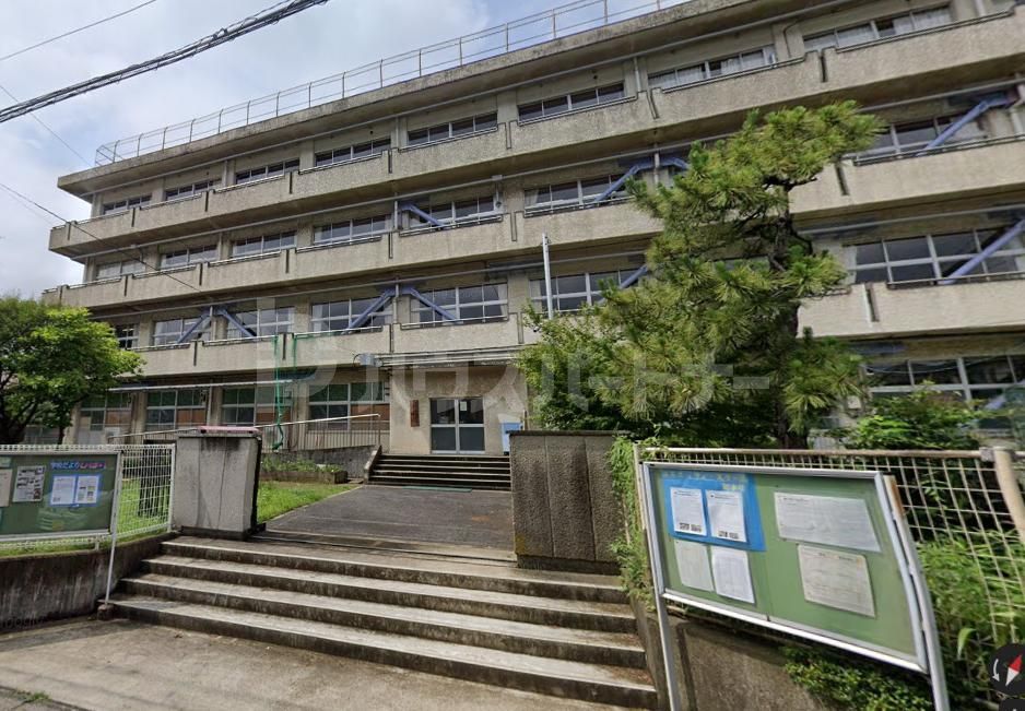 小学校　市川市立稲越小学校（小学校）まで500m