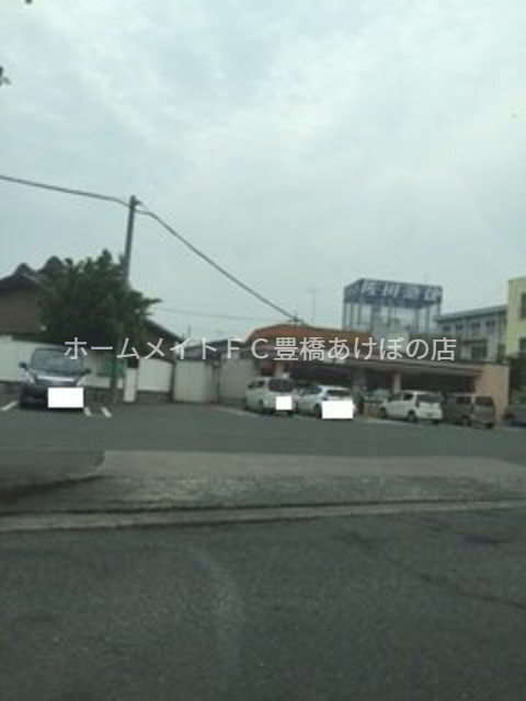 コンビニ　セブンイレブン豊川インター店（コンビニ）まで1229m