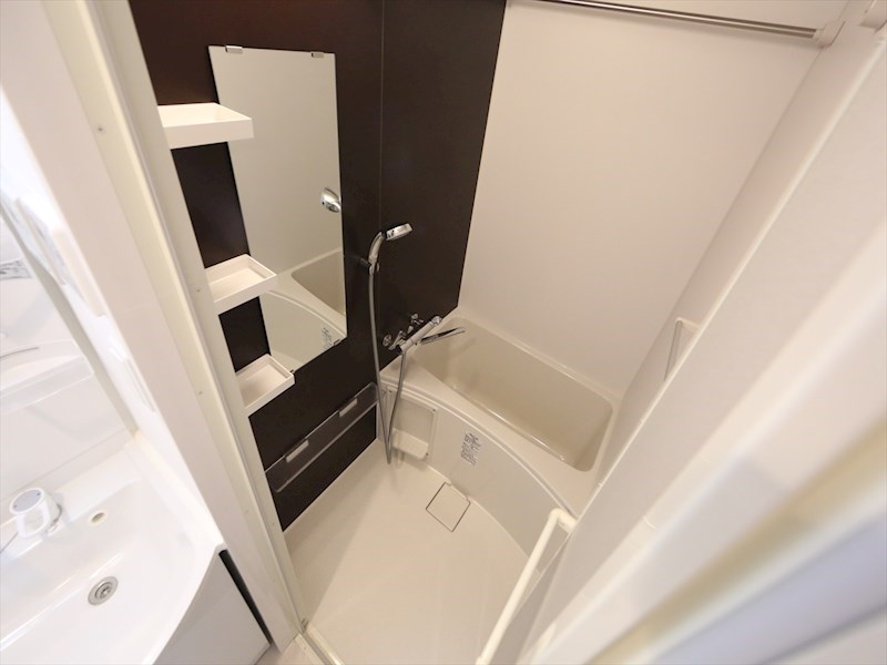 バス・シャワールーム　バスルーム　浴室暖房乾燥機付き