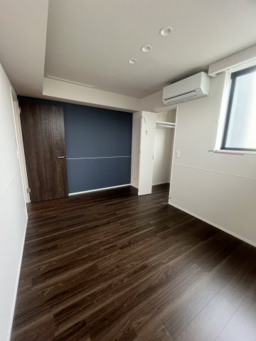 居室・リビング　広々としたお部屋でゆったりと快適に過ごせます♪