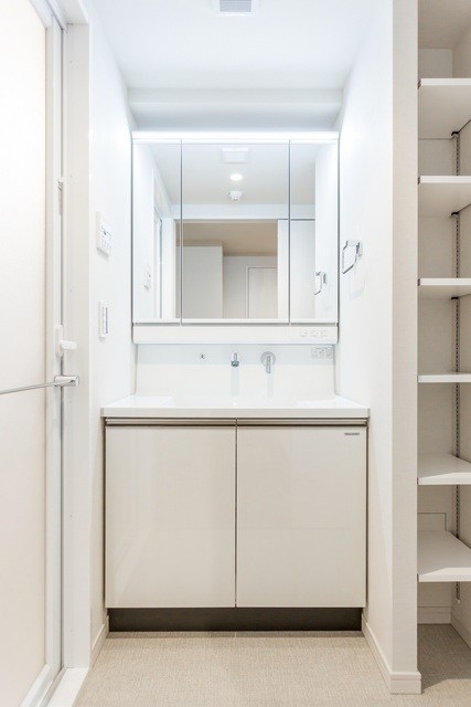 洗面設備　別部屋参考写真