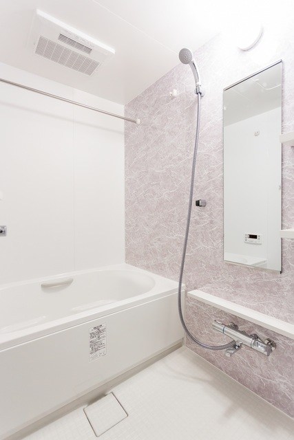 バス・シャワールーム　別部屋参考写真