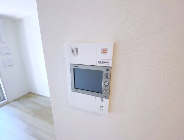 セキュリティ　モニター付きインターホンです