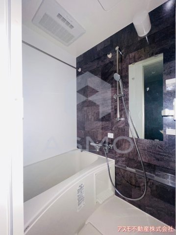 バス・シャワールーム　同マンション別部屋　参考写真