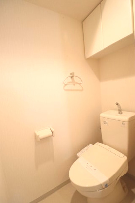 トイレ　＊同物件別部屋参考写真