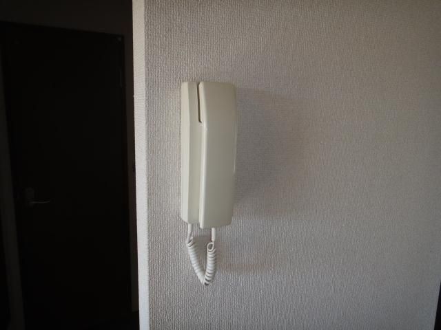 セキュリティ　♪インターホンで来訪者を事前に確認♪