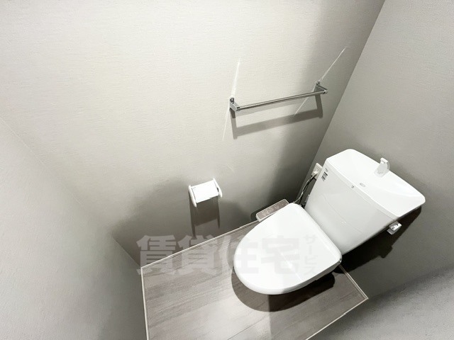 コンフォール畝傍のトイレ写真