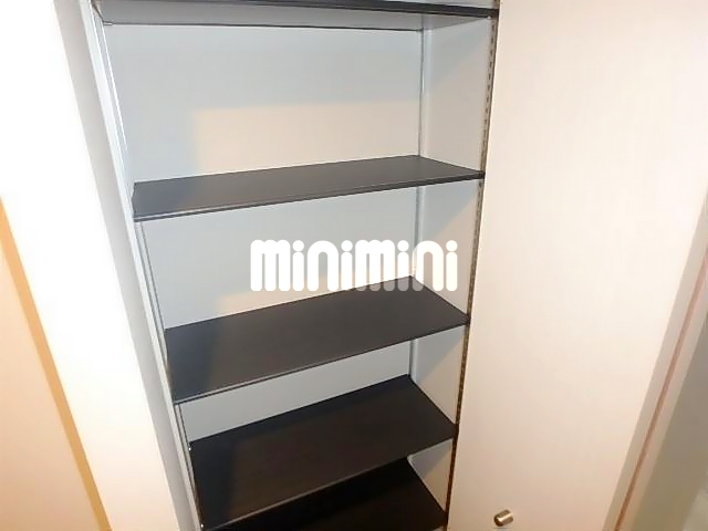玄関　下駄箱