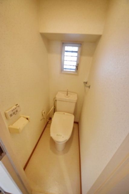 トイレ　★お部屋探しは株式会社タウンハウジング東京まで★