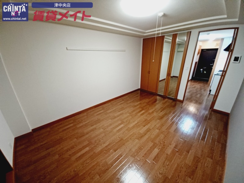 居室・リビング　同型参考写真